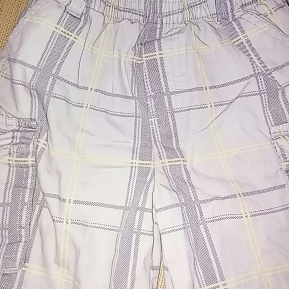 24 months shorts - Picture 3 of 4