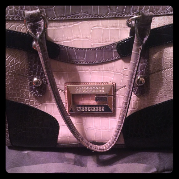Guess bag👜