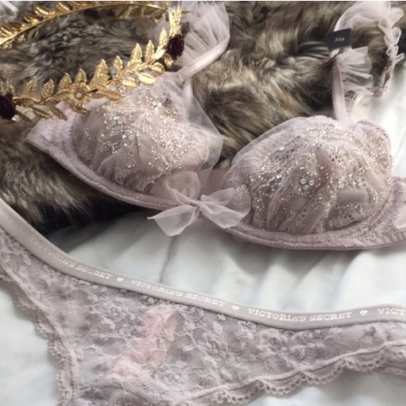 Victoria's Secret Other - 👑VS RARE FASHION SHOW LACE/ tulle BRA👑 brallete