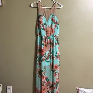 Lush flower maxi dress
