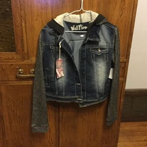 Wallflower Denim jacket + cotton sleeves - size L