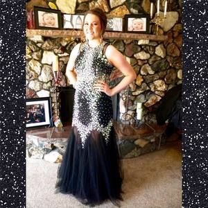 Meet your Posher, Addie