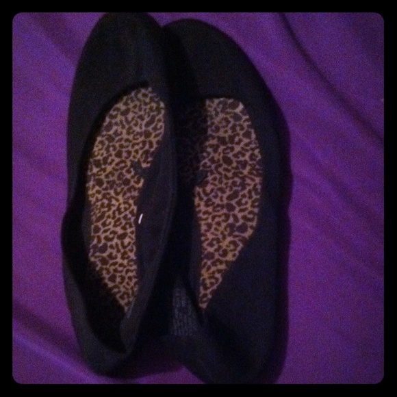 Black flats