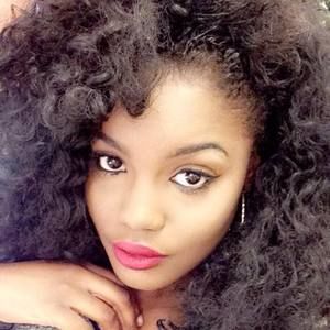 Meet your Posher, Denequa