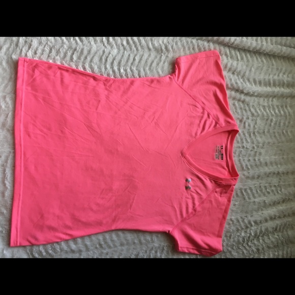 Underarmor shirt