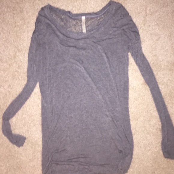Cute grey long sleeve shirt
