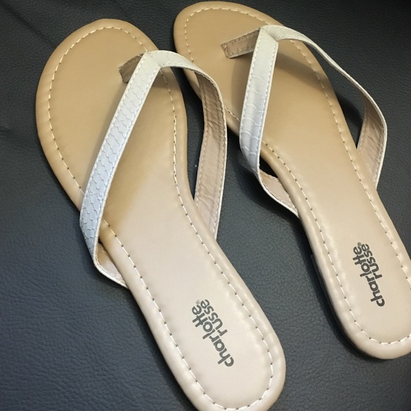 ❗️SALE ❗️ Tan Sandals 👡🎀