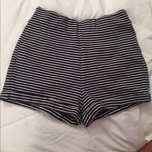 Hollister short hi-waisted