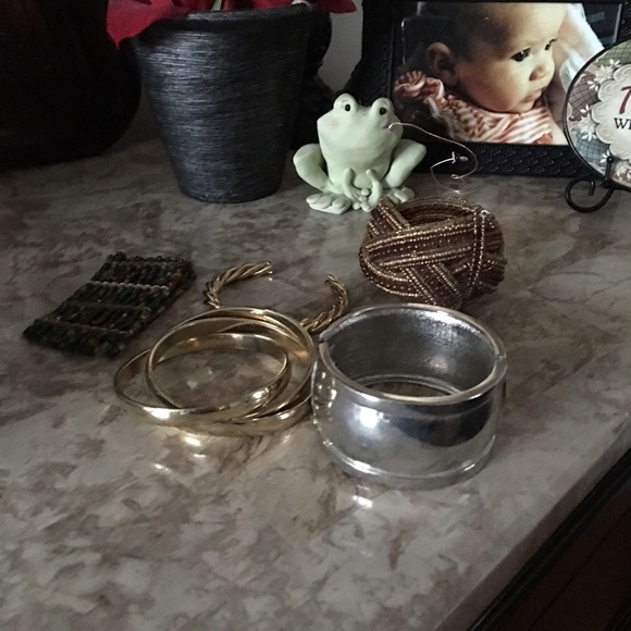 ✨Jewelry Bundle✨ - Picture 2 of 3