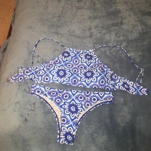 High neck women's small swimsuit