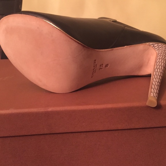 Booties - Picture 3 of 4