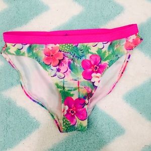 Cute bathing suit bottoms💘