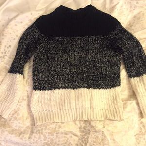 Tricolor knit sweater