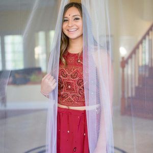 Meet your Posher, Meera