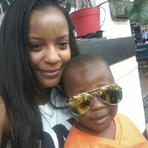 Meet your Posher, Brittney