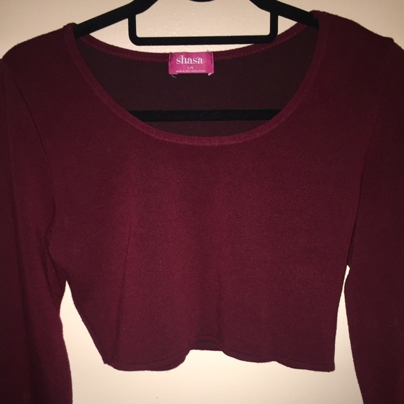 Burgundy long sleeve crop top!!!