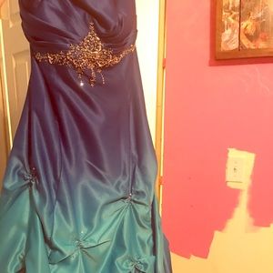 Prom dress