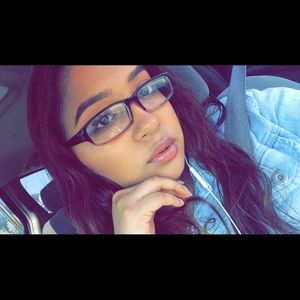 Meet your Posher, Jenifer