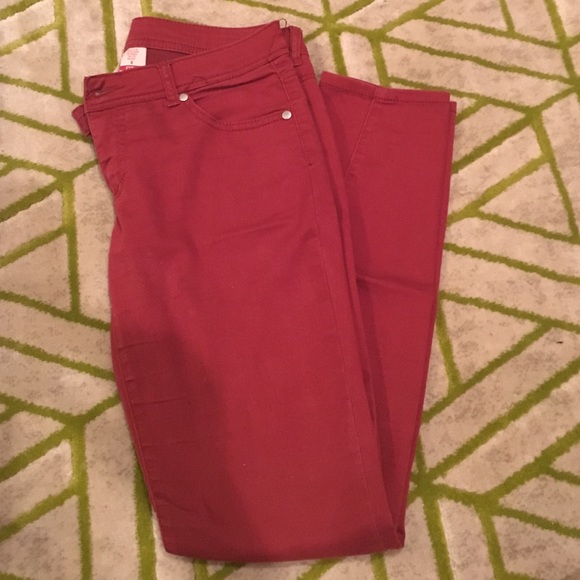 Crimson colored skinny jeans