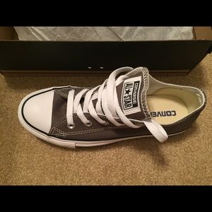 Converse Charcoal Size 6