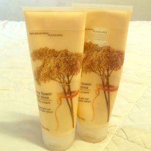 🎉Price drop🎉 Rice Flower & Shea cream