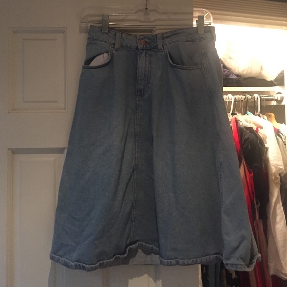Never worn denim skirt