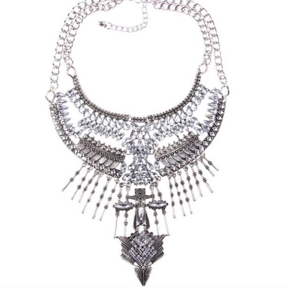 Gothic Statement Bib Necklace - Picture 2 of 3