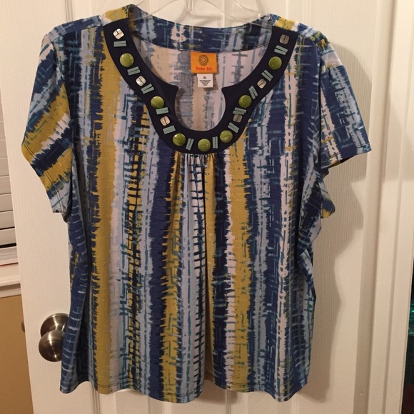 Ruby Rd top - Picture 2 of 4