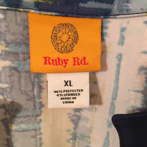 Ruby Rd top - Picture 3 of 4