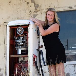 Meet your Posher, Darla