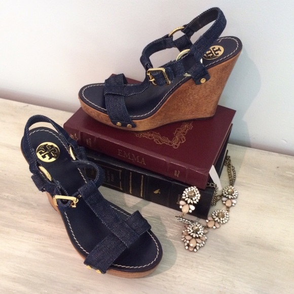 Tory Burch Shoes - ⚡️1 hr Only ⚡️Tory Burch Wedge's