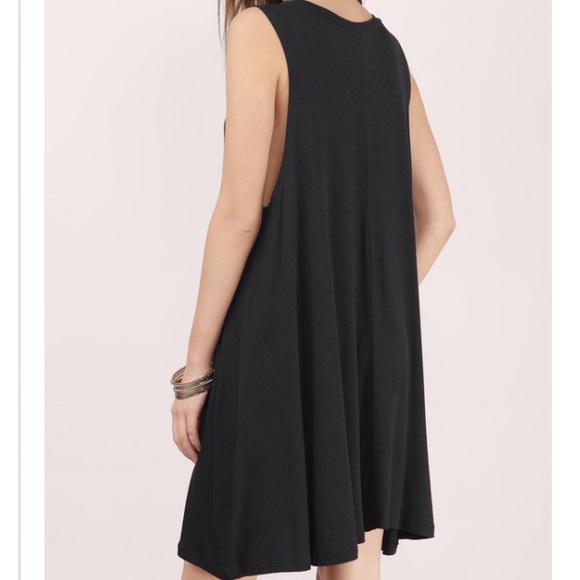 Tobi black shift dress - Picture 2 of 3
