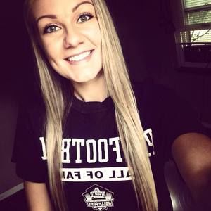 Meet your Posher, Makayla