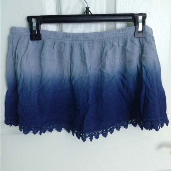 Tobi blue ombré strapless crop top - Picture 1 of 3