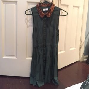 Dolce vita green dress with cheetah collar
