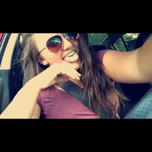 Meet your Posher, Savannah