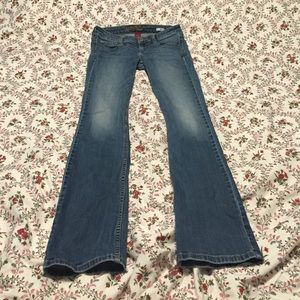 Cute boot cut jeans!