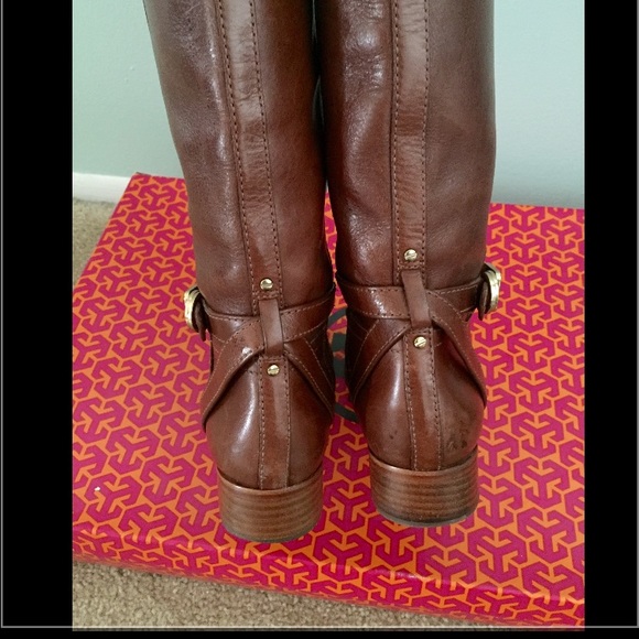 SOLD!!Tory Burch Calista boots - Picture 3 of 4