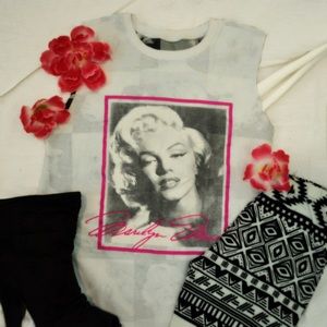 Reversible Marilyn Monroe Muscle Bundle