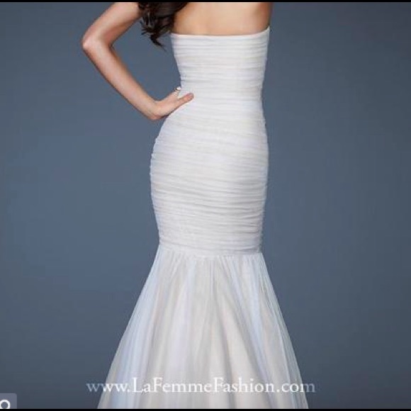 La Femme Dancing with the Stars Prom Dress - Picture 2 of 4