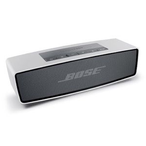 Bose Soundlink Mini - includes box and accessories