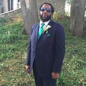 Meet your Posher, Dee