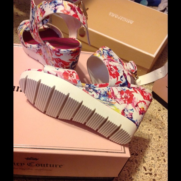 Juicy couture - Picture 3 of 3