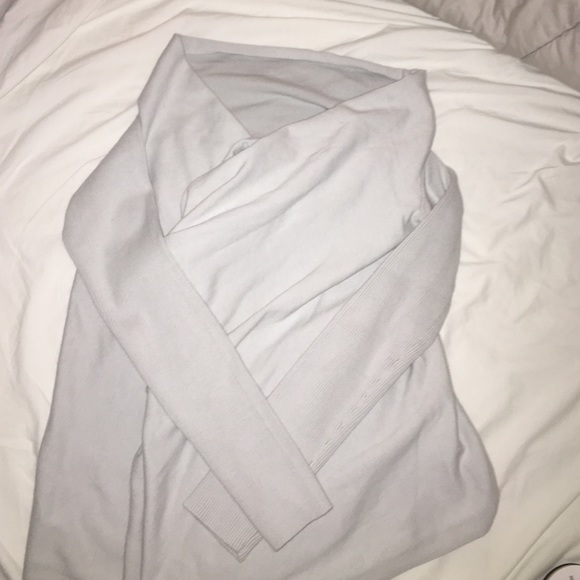 Fabletics Savannah wrap shrug