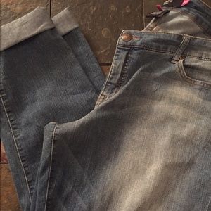 Medium Wash Destructive Boyfriend Jeans