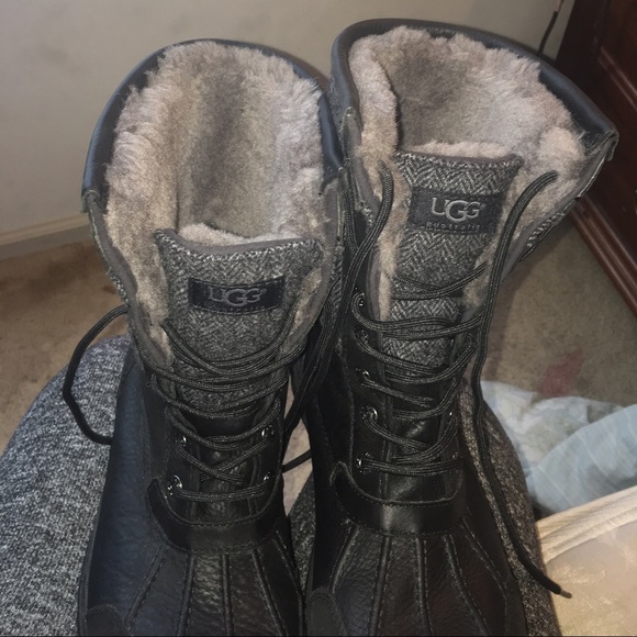 Black and Greg uggs