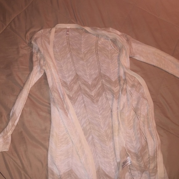 Light weight cardigan