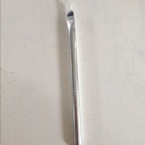 It Cosmetics Angled Liner/Brow Brush