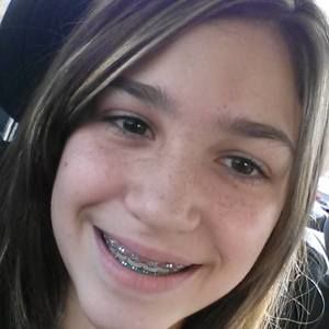 Meet your Posher, Isabelle