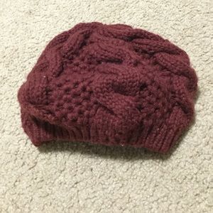 Maroon cutsey beanie
